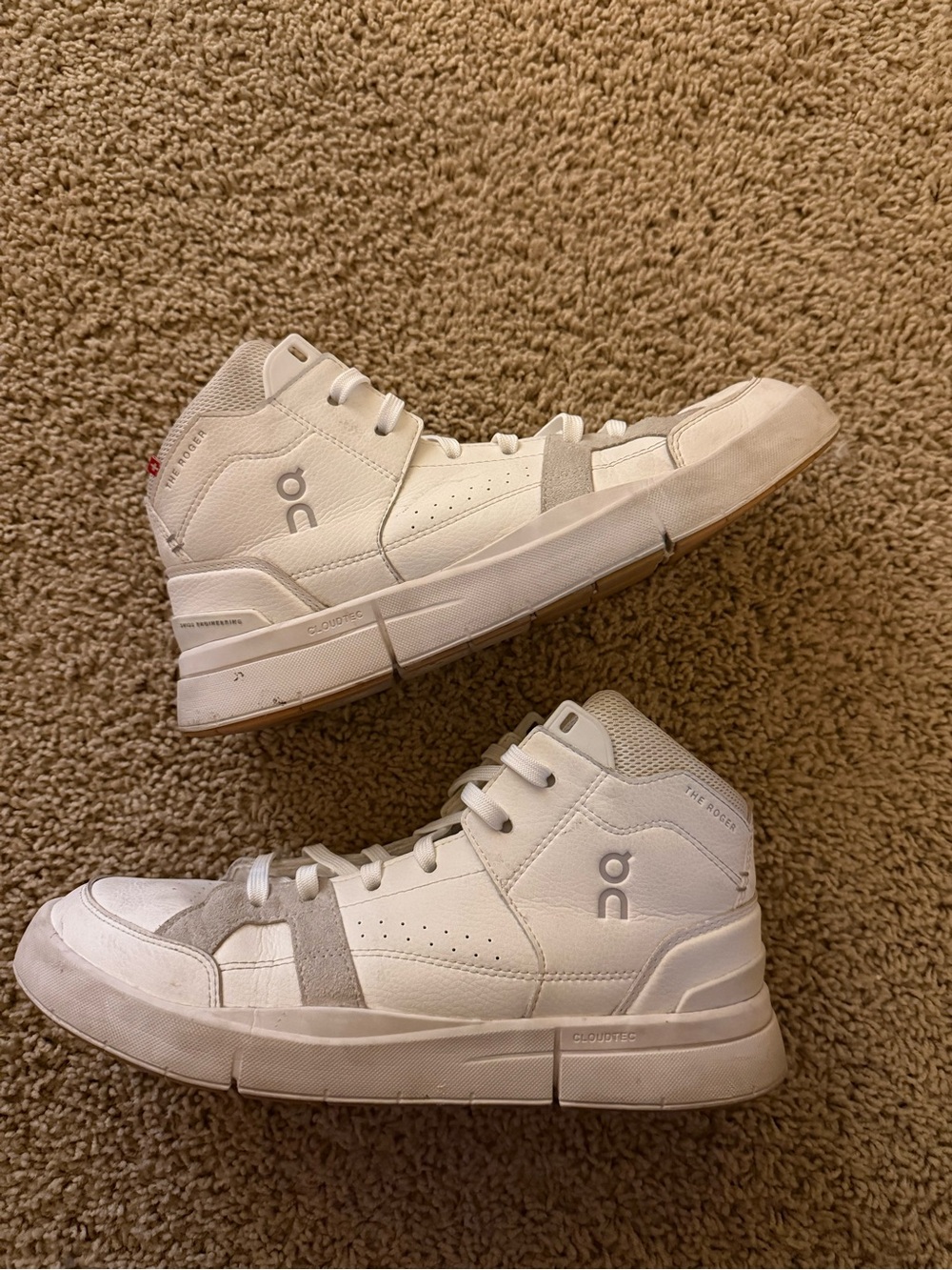 Women’s ON Cloud Roger High Top Sneakers